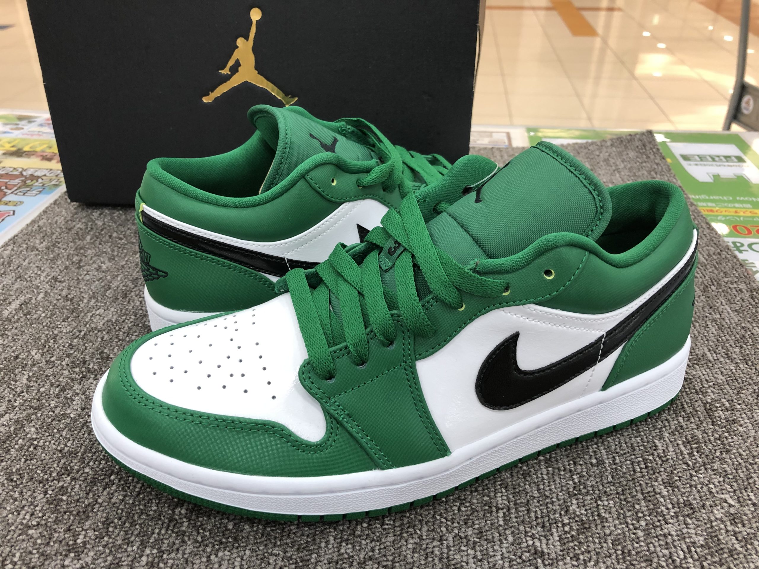 買取 ナイキ エアジョーダン1 ロー 553558-301 パイングリーン NIKE AIR JORDAN 1 LOW